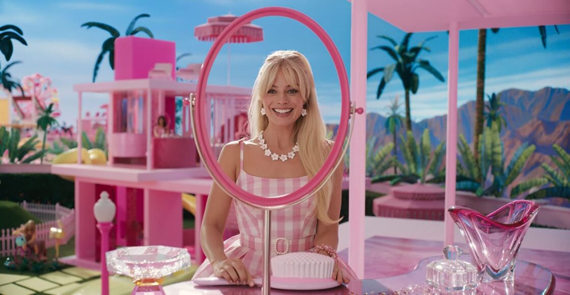 Barbie, PopViewers.com, Margot Robbie