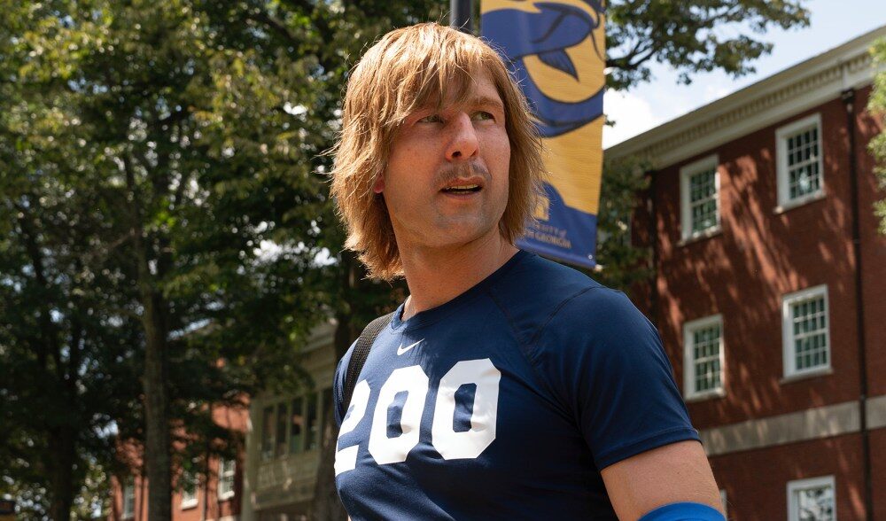 Chad Powers, PopViewers.com, Glen Powell