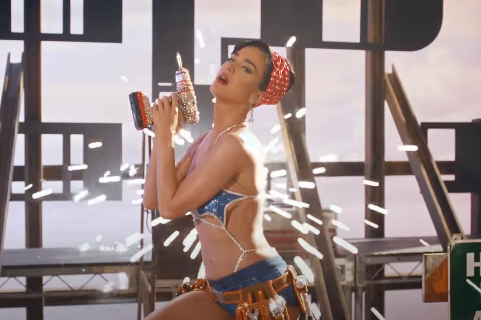 Katy Perry, Woman