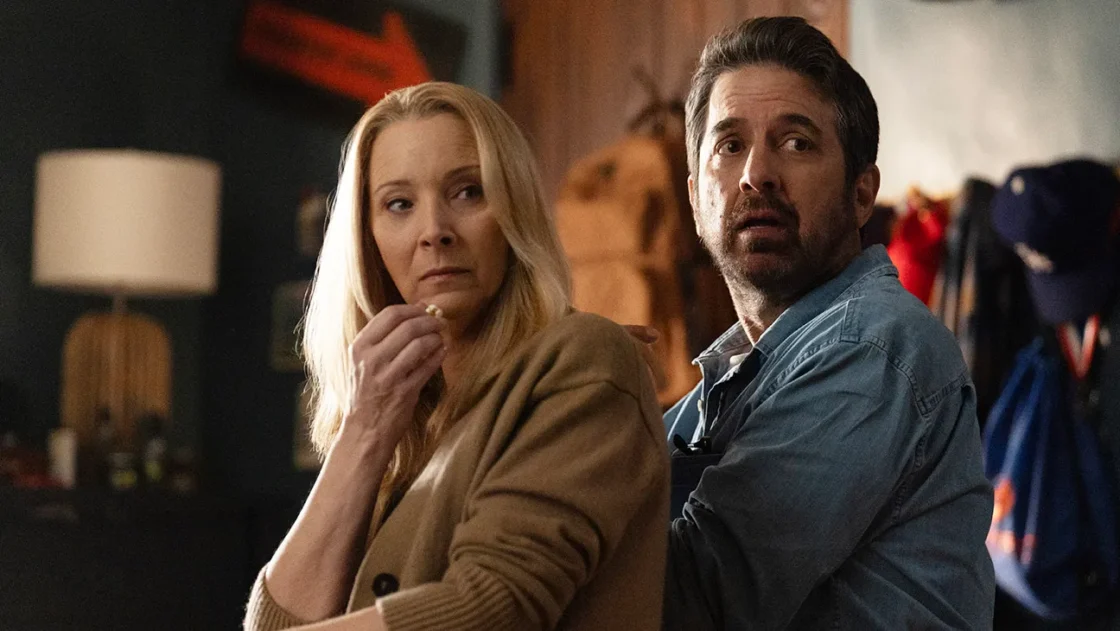 Lisa Kudrow, Ray Ramano, Netflix, No Good Deed, PopViewers.com