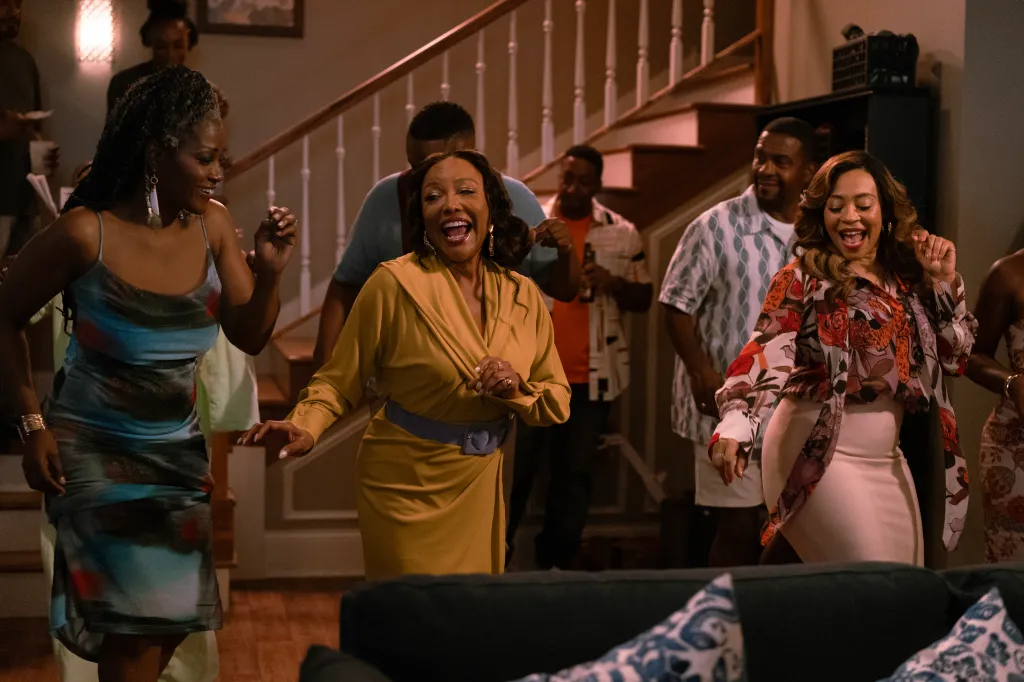 The Chi, PopViewers.com