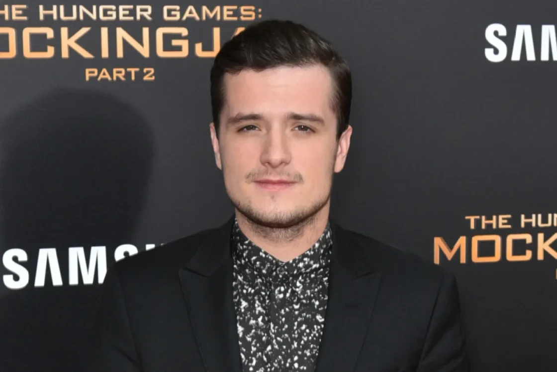Josh Hutcherson, PopViewers.com