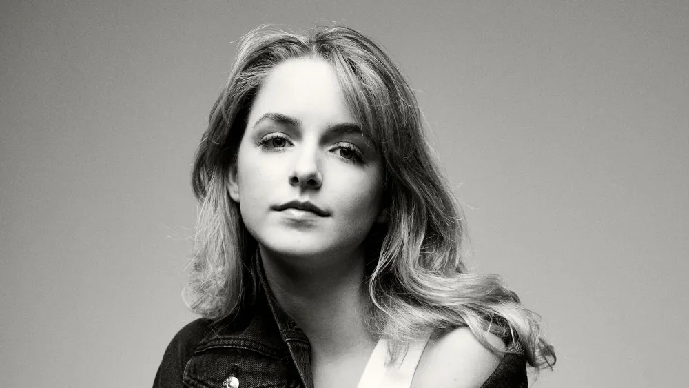 McKenna Grace, PopViewers.com