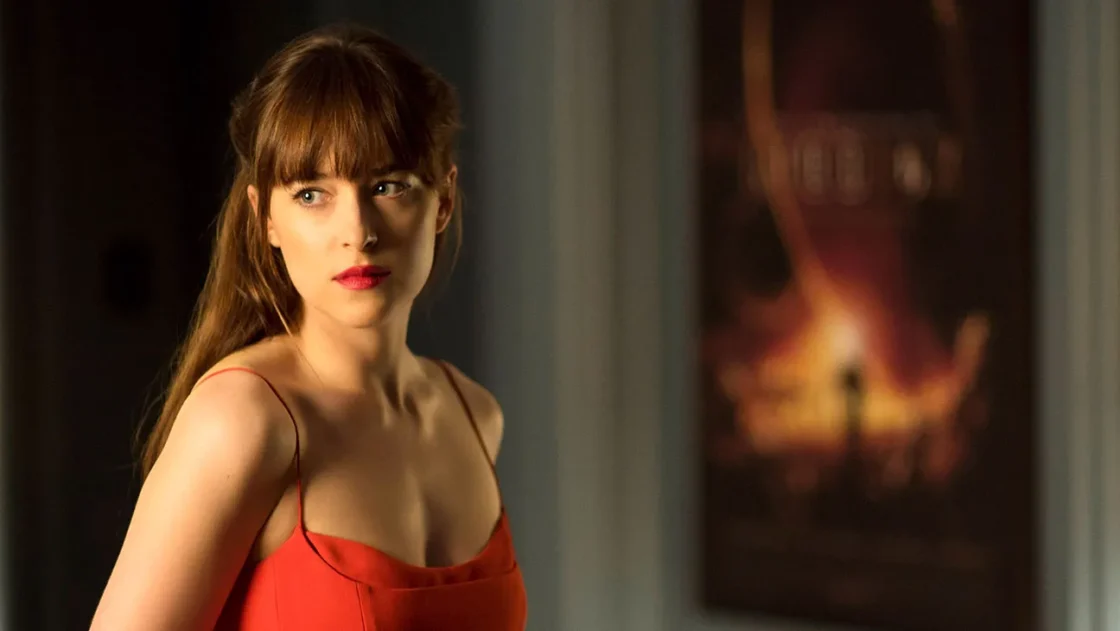 Dakota Johnson, PopViewers.com