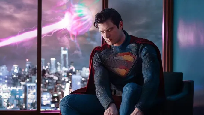 Superman, PopViewers.com
