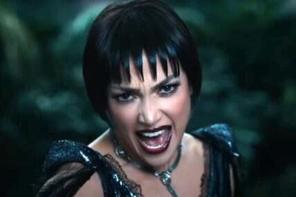 Kiss of the spider woman, pop viewers.com