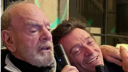 Hugh Jackman, Neil Diamond, PopViewers.com