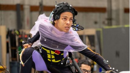 Zoe Saldana, PopViewers.com